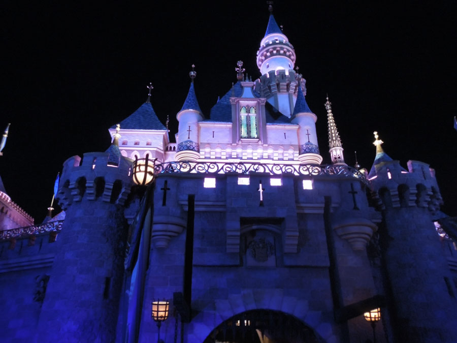 Disneyland Fantasyland Castle Picture
